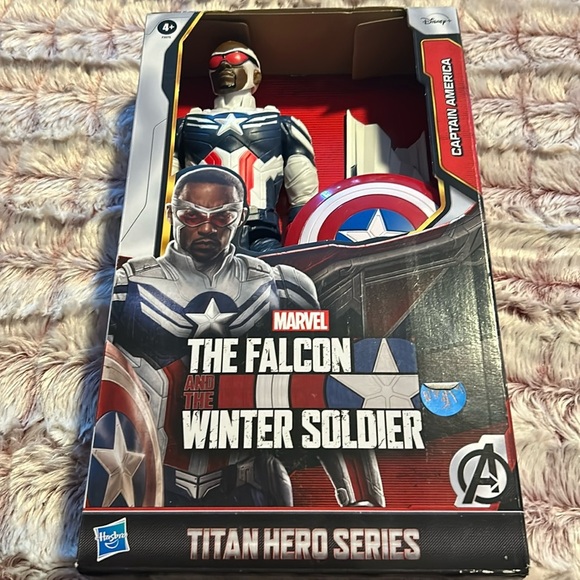 Marvel The Falcon & Winter Soldier Captain America Sam Wilson Action Figure
